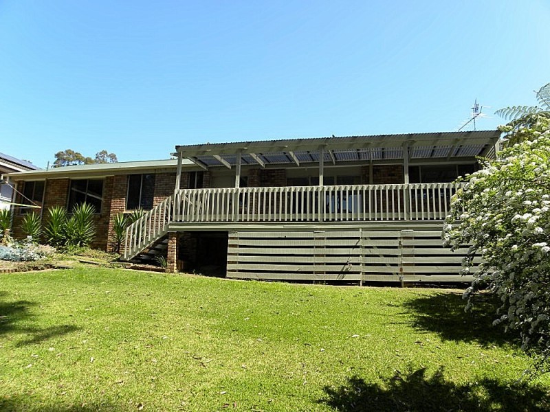 23 Thomas Mitchell Crescent, Sunshine Bay NSW 2536