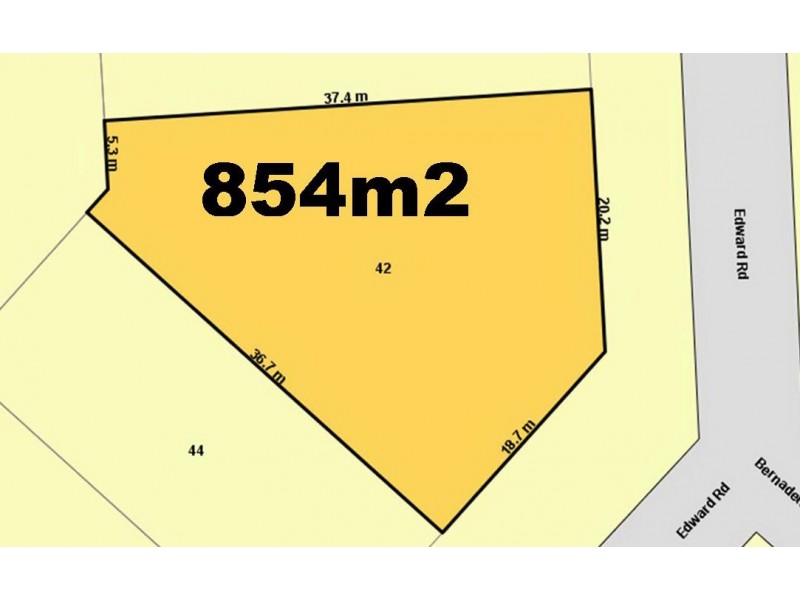 1 and 2/42 Edward Road, Batehaven NSW 2536