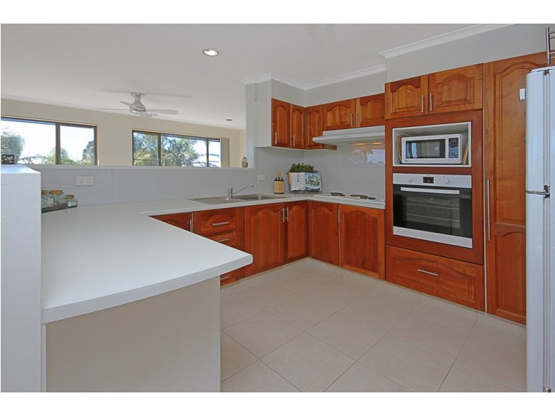 1/25 Calga Crescent, Catalina NSW 2536