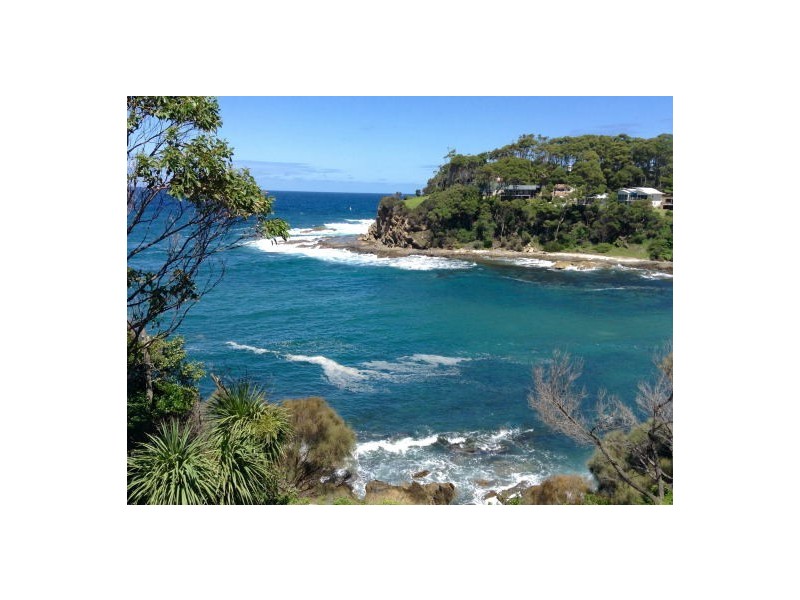 52 Iluka Avenue, Malua Bay NSW 2536