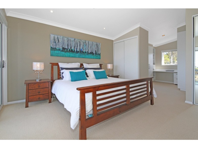 52 Iluka Avenue, Malua Bay NSW 2536