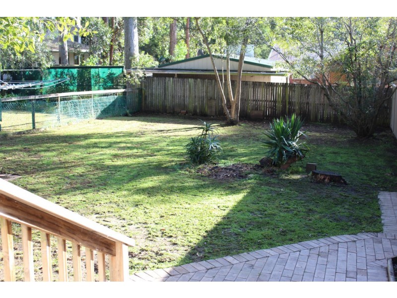 10 Pacific Street, Mossy Point NSW 2537