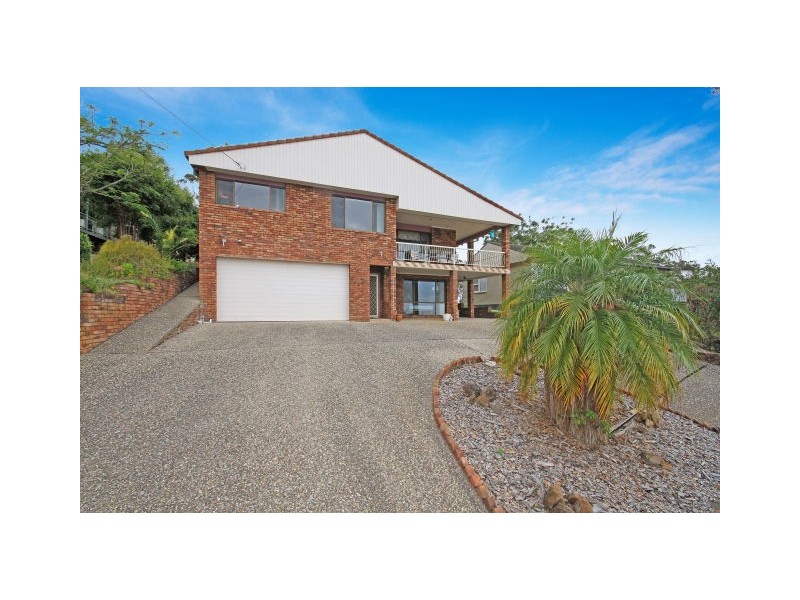 84 Vista Avenue, Catalina NSW 2536