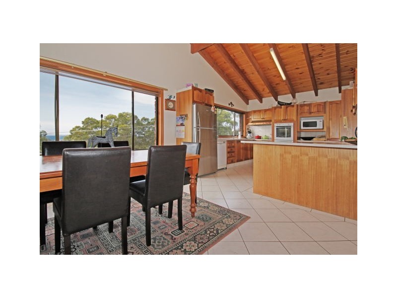 84 Vista Avenue, Catalina NSW 2536