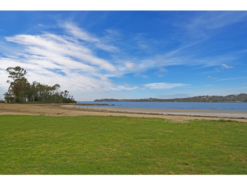 23A Foam Street, Surfside NSW 2536