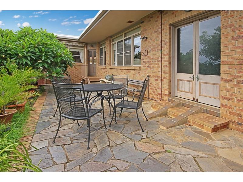 7 Blaxland Crescent, Sunshine Bay NSW 2536