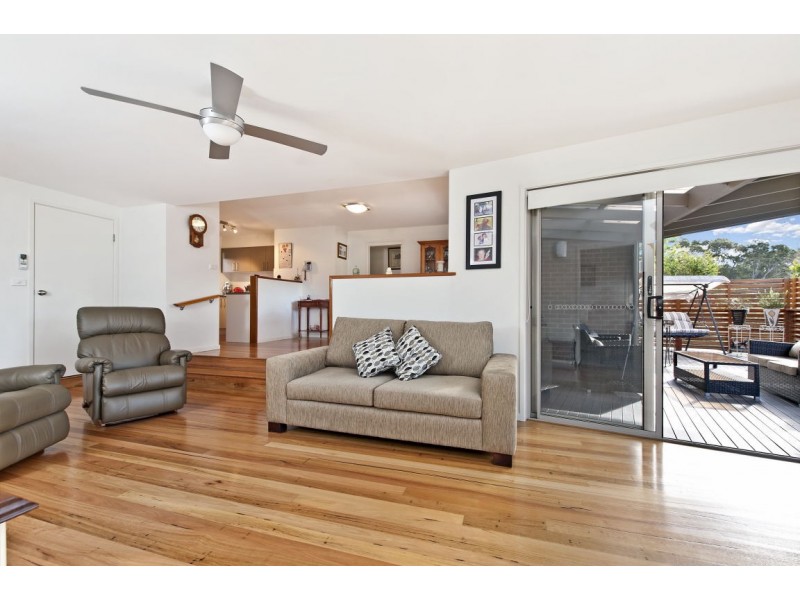 45a Karoola Crescent, Surfside NSW 2536