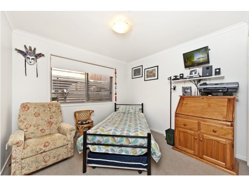45a Karoola Crescent, Surfside NSW 2536