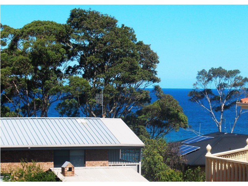 243 Beach Road, Denhams Beach NSW 2536