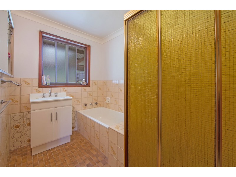 7 Pacific Road, Surf Beach NSW 2536