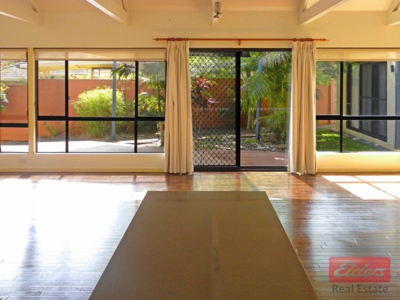 73 Sandy Place, Long Beach NSW 2536