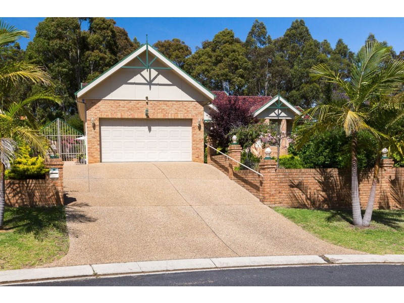 40 Thomas Mitchell Crescent, Sunshine Bay NSW 2536