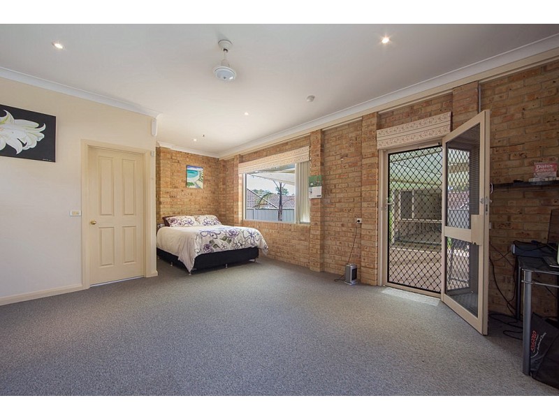 40 Thomas Mitchell Crescent, Sunshine Bay NSW 2536