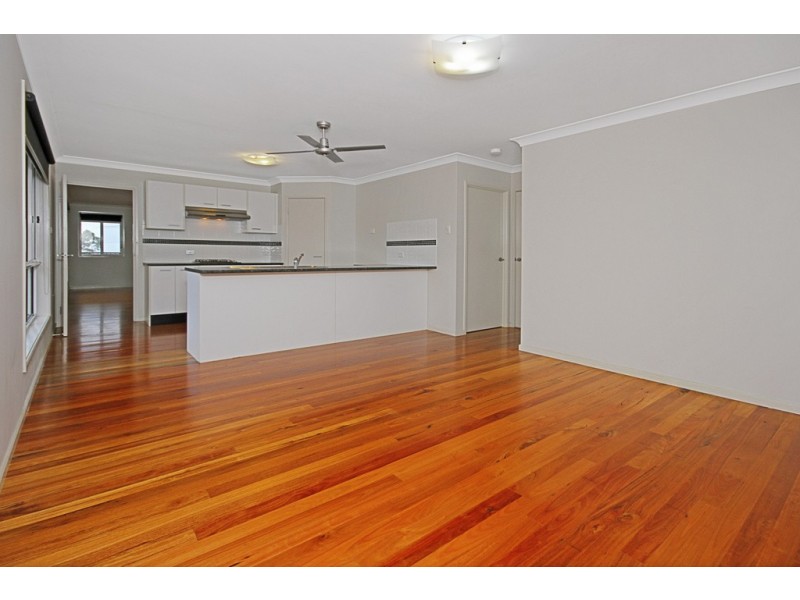 70 Vista Avenue, Catalina NSW 2536