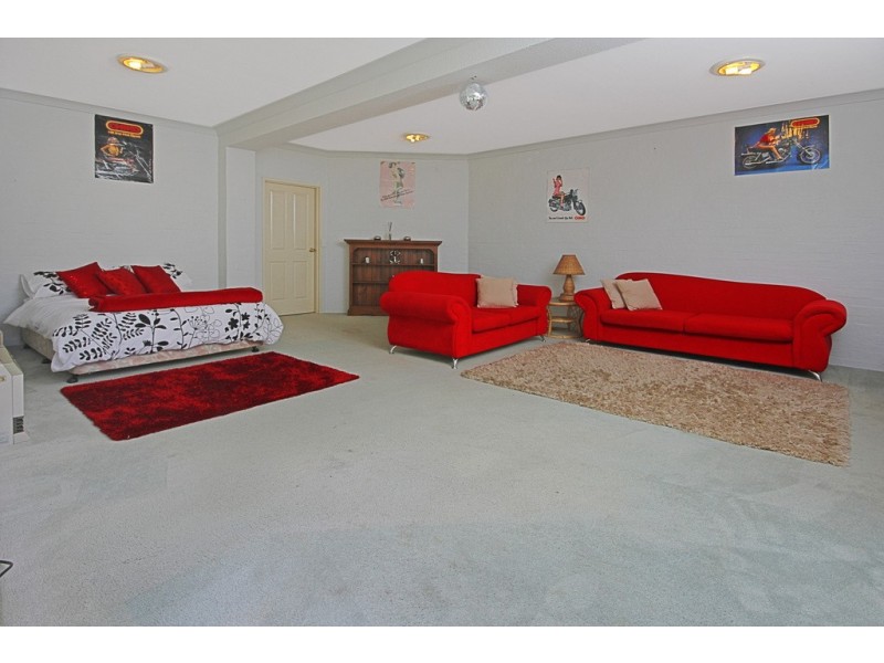 125 Vista Avenue, Batemans Bay NSW 2536