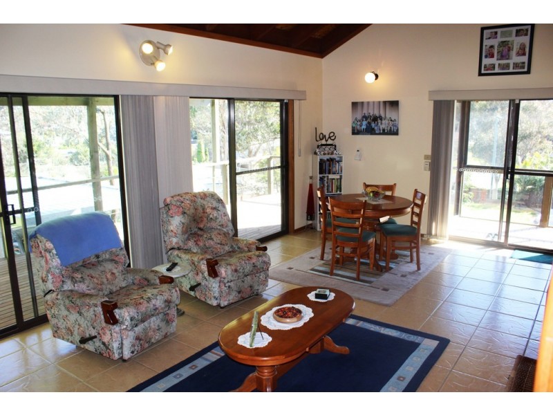 380 George Bass Drive, Malua Bay NSW 2536