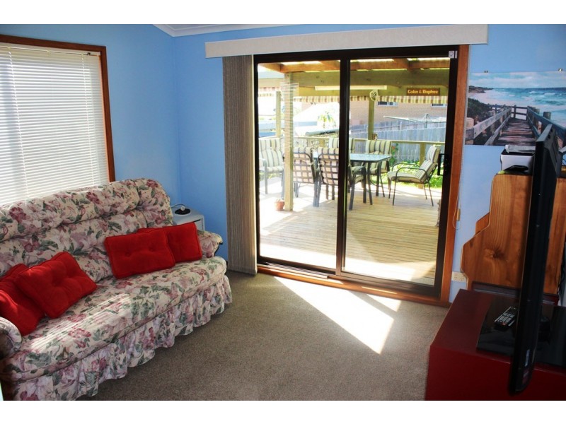 380 George Bass Drive, Malua Bay NSW 2536