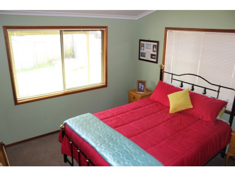 380 George Bass Drive, Malua Bay NSW 2536