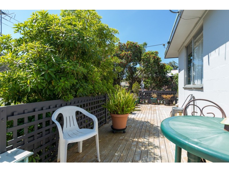 27 Edward Road, Batehaven NSW 2536