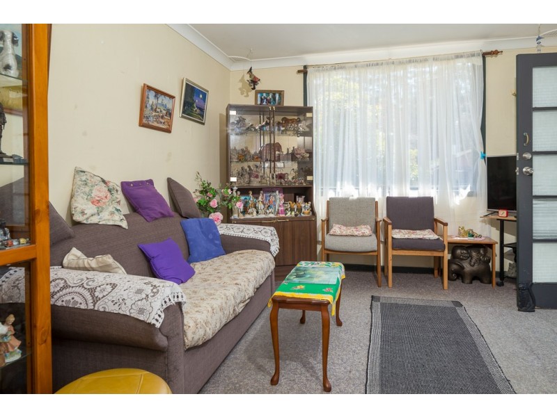 27 Edward Road, Batehaven NSW 2536