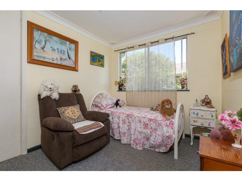 27 Edward Road, Batehaven NSW 2536