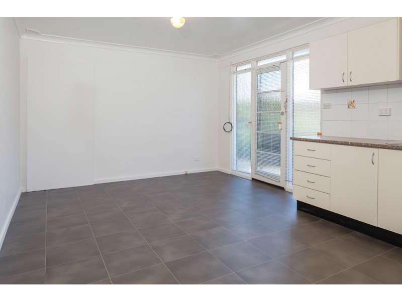 27 Edward Road, Batehaven NSW 2536