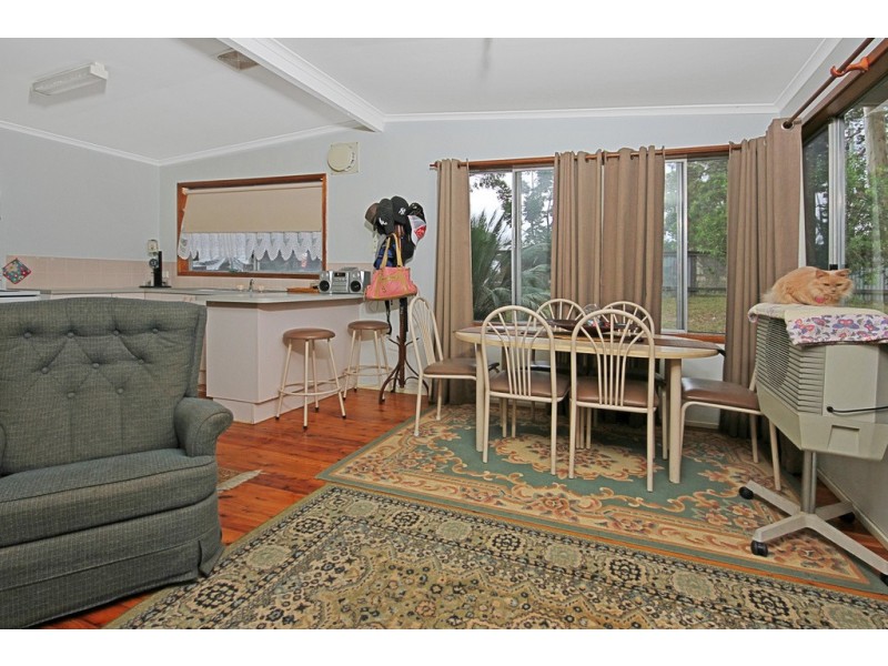 22 Berrima Parade, Surfside NSW 2536