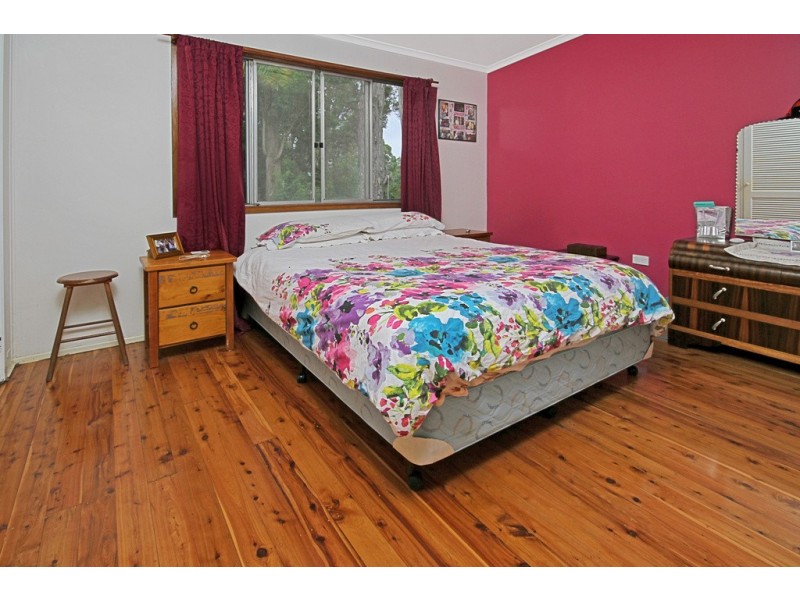 22 Berrima Parade, Surfside NSW 2536