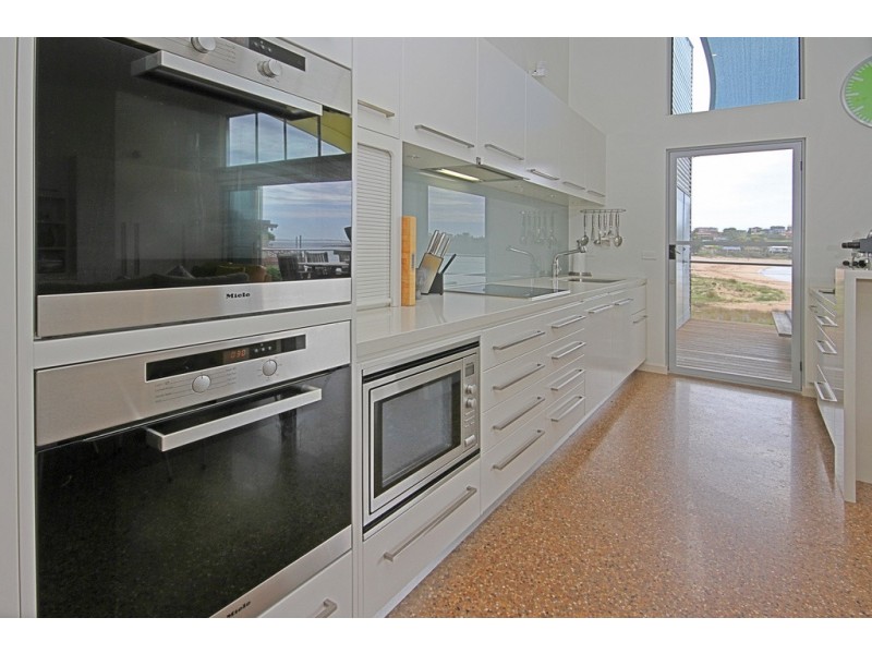 69a Pyang Avenue, Malua Bay NSW 2536