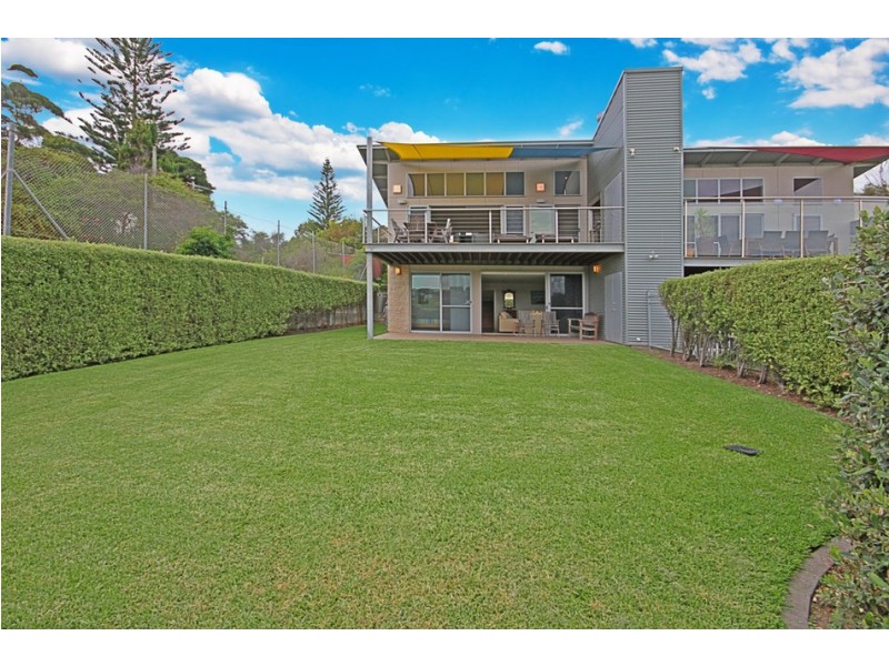 69a Pyang Avenue, Malua Bay NSW 2536