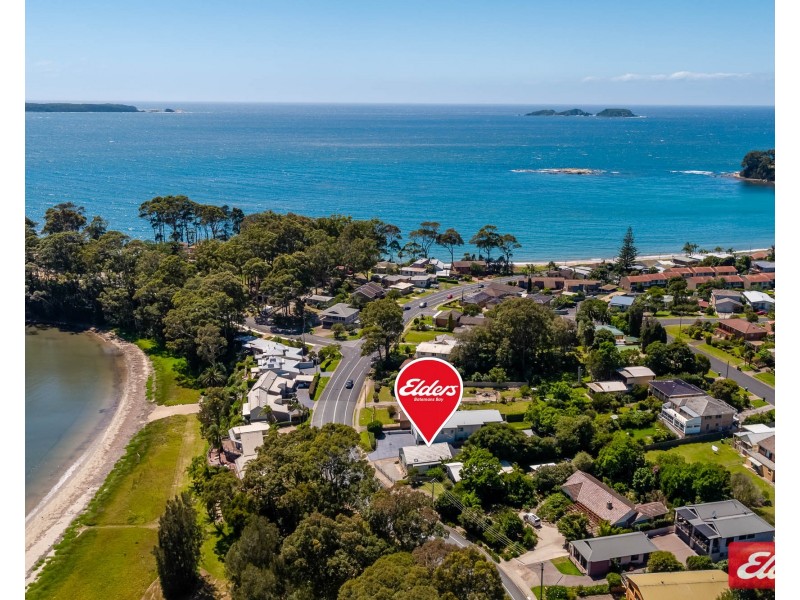 310 Beach Road, Batehaven NSW 2536