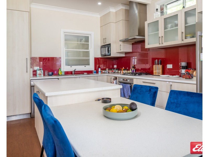 310 Beach Road, Batehaven NSW 2536