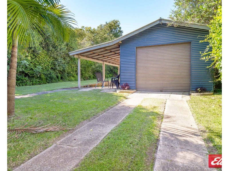 310 Beach Road, Batehaven NSW 2536