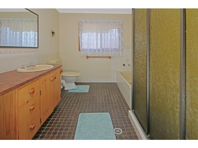 3 Catlin Avenue, Batemans Bay NSW 2536