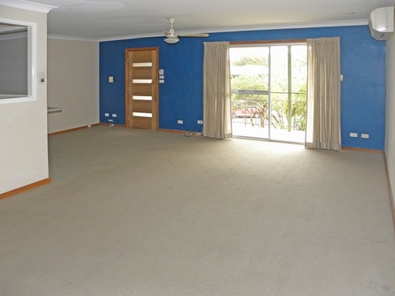 5 Denham Avenue, Denhams Beach NSW 2536