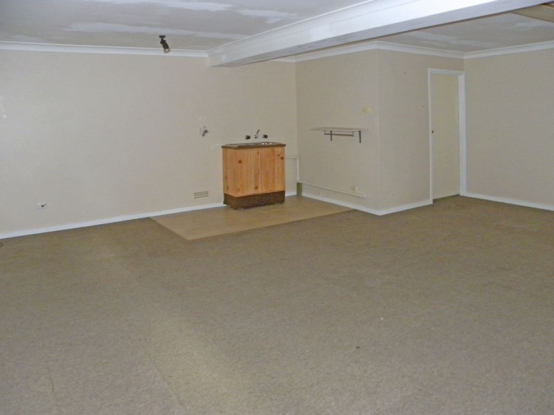 5 Denham Avenue, Denhams Beach NSW 2536