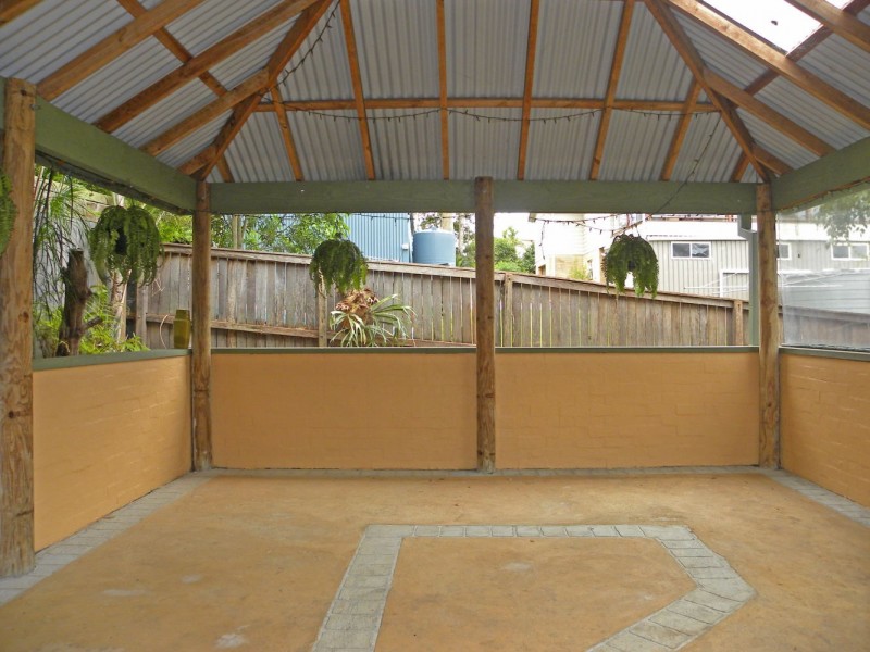 5 Denham Avenue, Denhams Beach NSW 2536