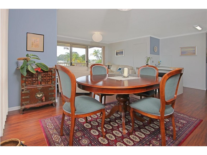 6/15 Eric Fenning Drive, Surf Beach NSW 2536