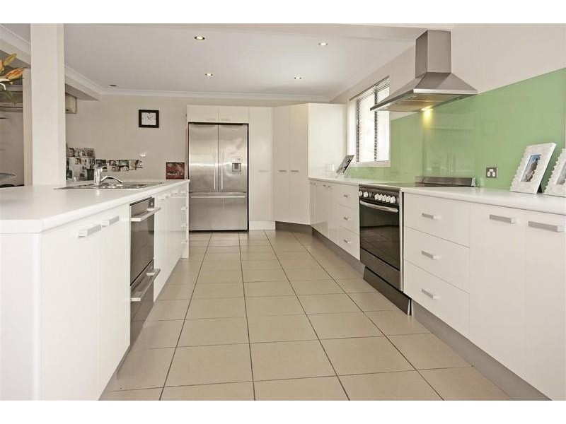 2 Wallaringa Street, Surfside NSW 2536