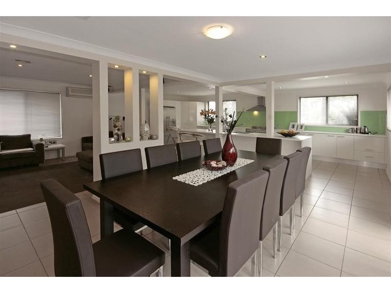 2 Wallaringa Street, Surfside NSW 2536