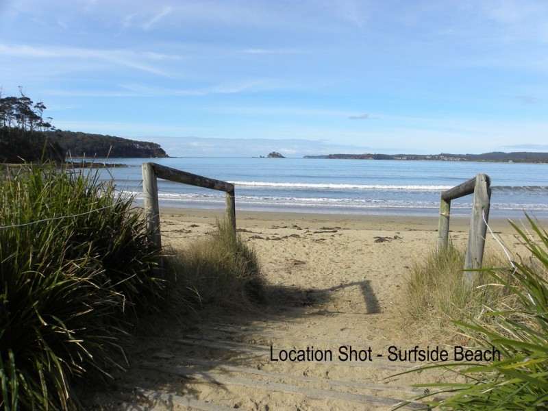 2 Wallaringa Street, Surfside NSW 2536