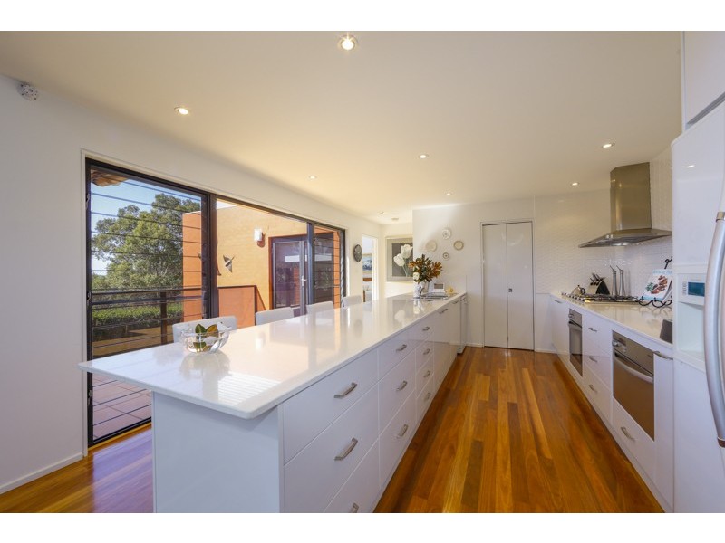 58 Yarrabee Drive, Batemans Bay NSW 2536