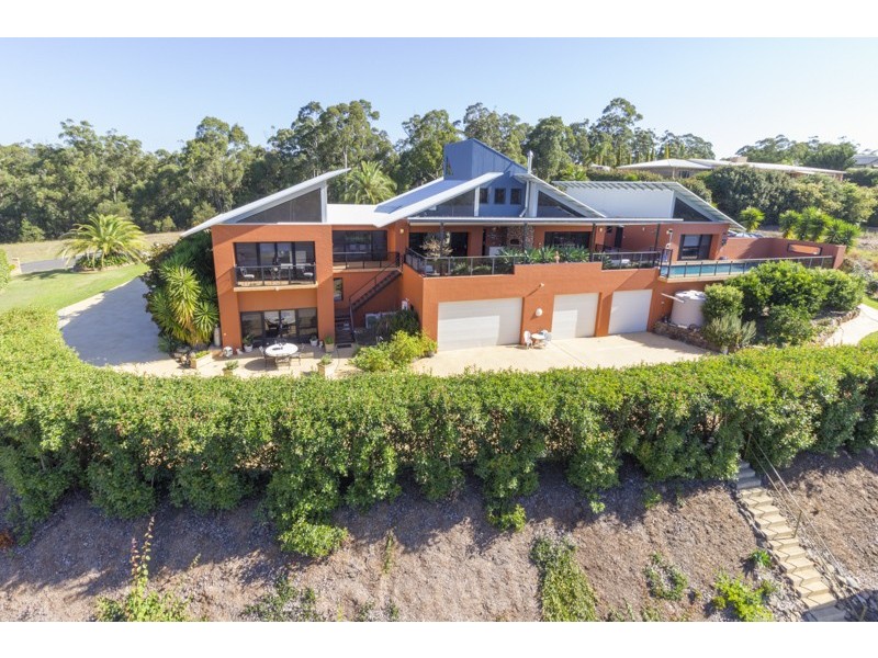 58 Yarrabee Drive, Batemans Bay NSW 2536