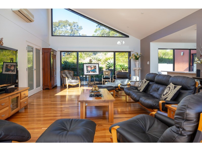 58 Yarrabee Drive, Batemans Bay NSW 2536