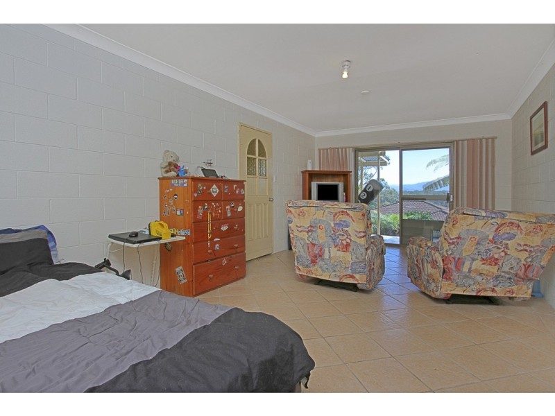 4 Riverview Crescent, Catalina NSW 2536