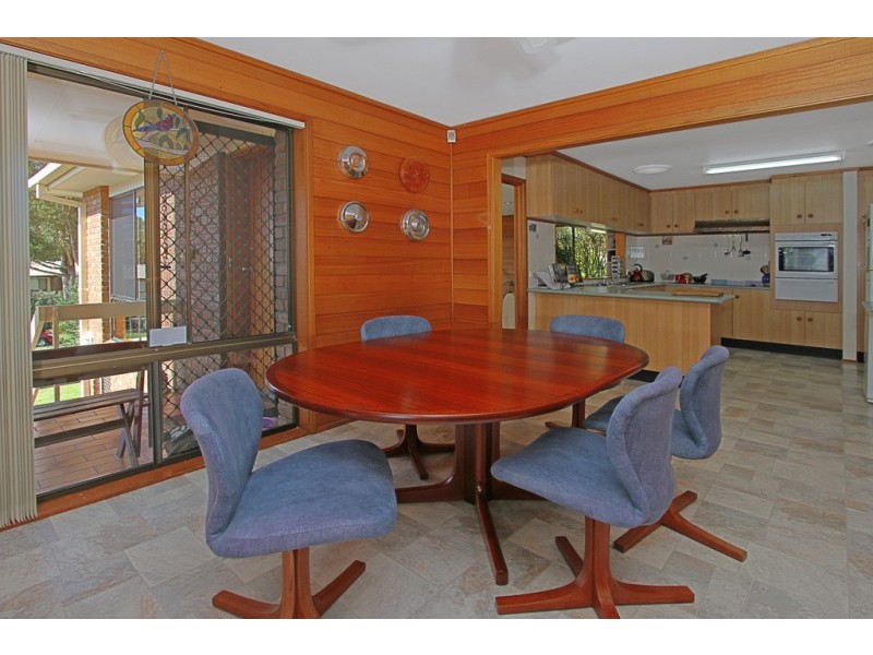 9 Parker Avenue, Surf Beach NSW 2536