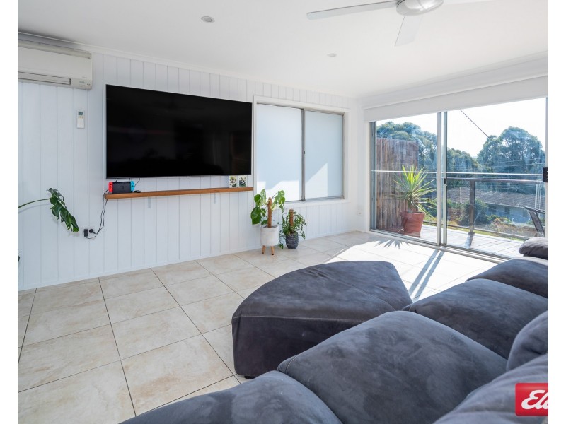 53 Country Club Dr, Catalina NSW 2536