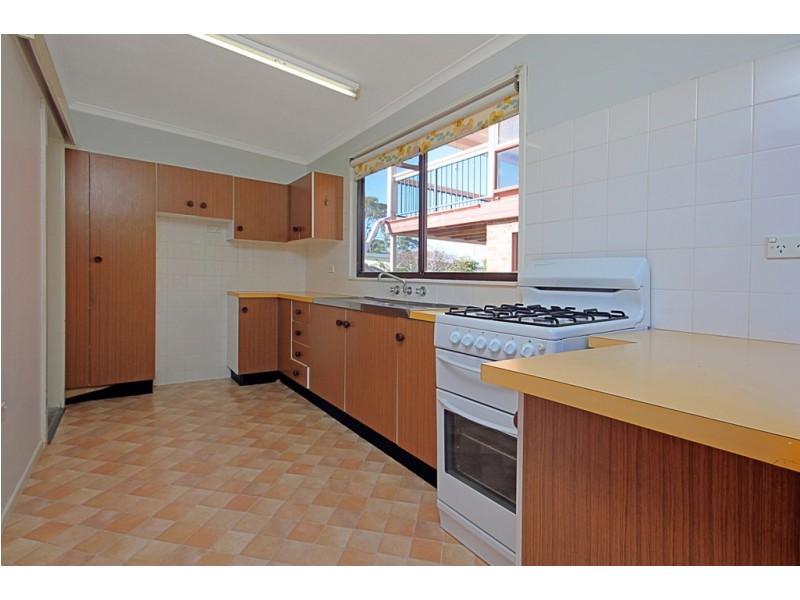 29 Calton Road, Batehaven NSW 2536