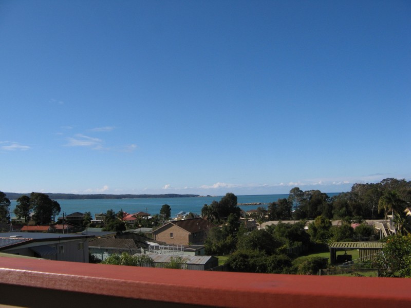 29 Calton Road, Batehaven NSW 2536