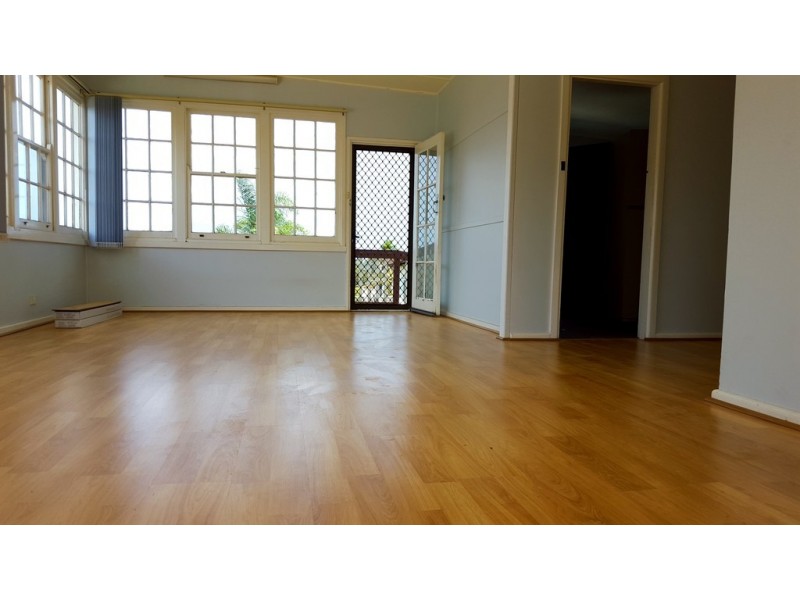 29 Calton Road, Batehaven NSW 2536